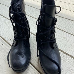 Brand New Black Sorel Boots, Size 8.5